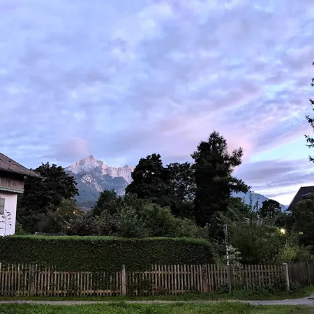Zentrale In Mit Zugspitzblick * Γκάρμις-Παρτενκίρχεν
