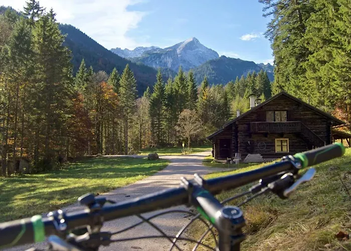 Zentrale In Mit Zugspitzblick * Garmisch-Partenkirchen