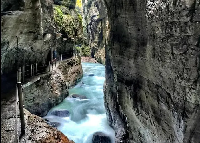 Zentrale In Mit Zugspitzblick *